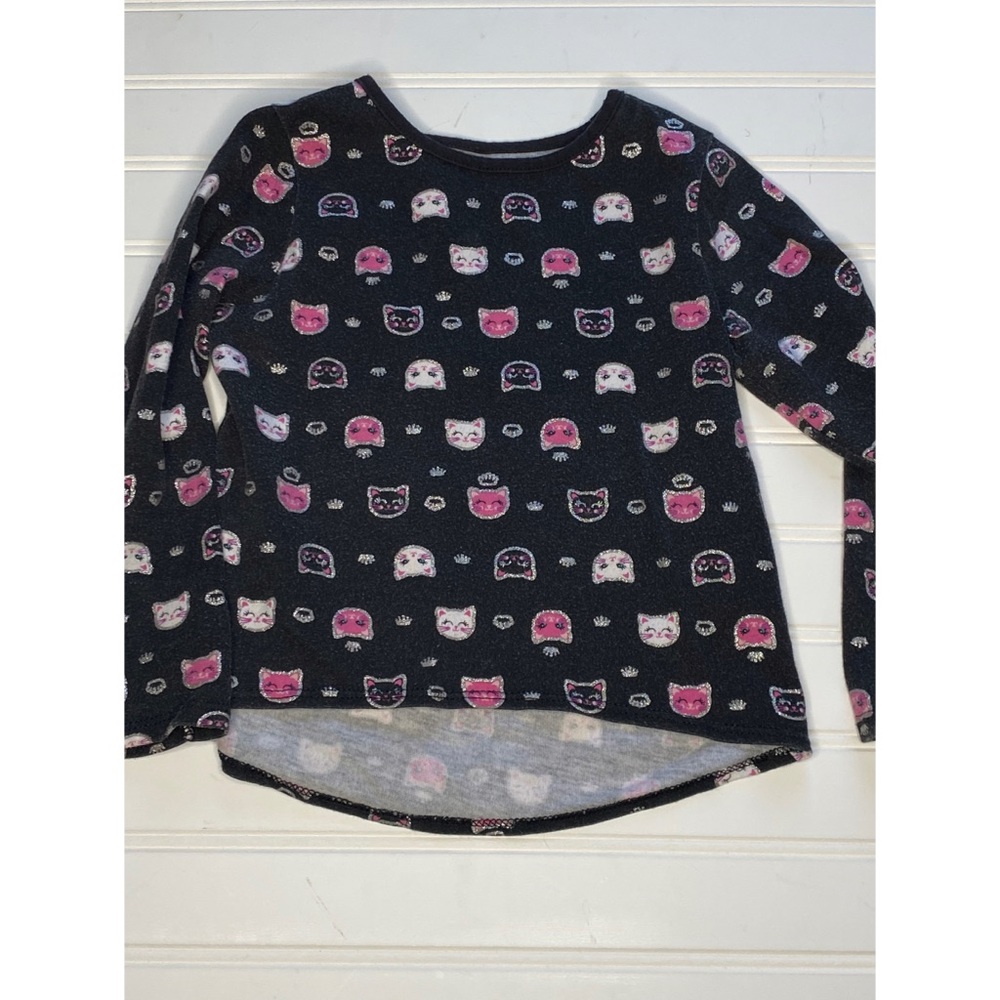 Long sleeved Cat print Tshirt